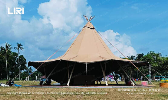 giant tipi