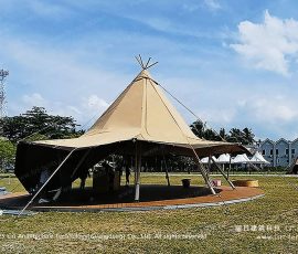giant tipi